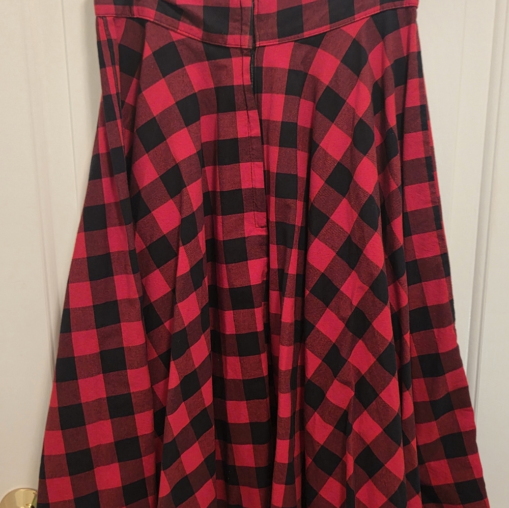 Heart Of Haute Size 2 Buffalo Plaid Circle Skirt - Picture 3 of 5